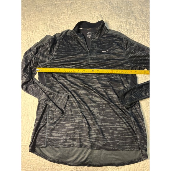 Nike Tops - Nike Running Dri-FIT 1/4 Zip Pullover Womens XL Grey Camo Thumbhole Long Sleeve